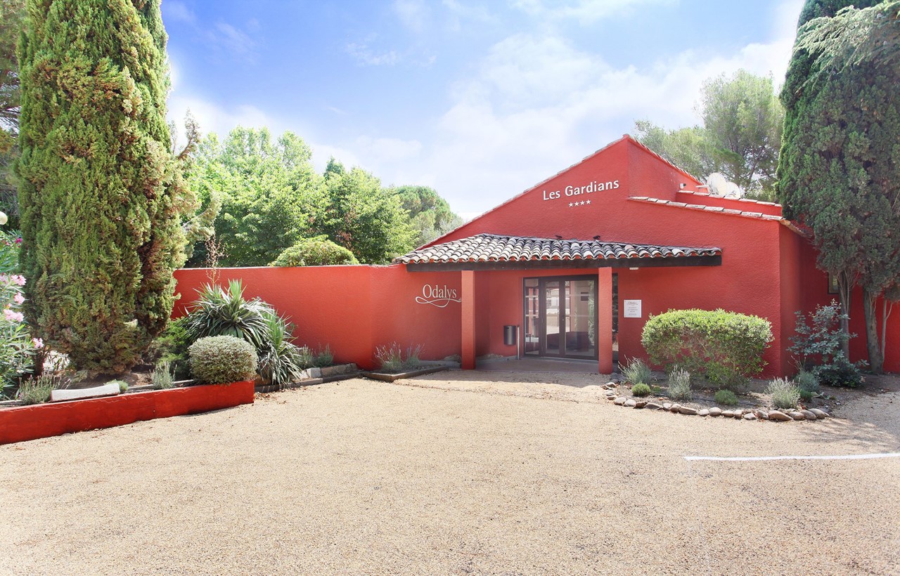 Résidence Odalys les Gardians Provence-Alpes-Côte d'Azur - Arles visuel 1/11 Résidence Odalys les Gardians Provence-Alpes-Côte d'Azur - Arles visuel 1/11