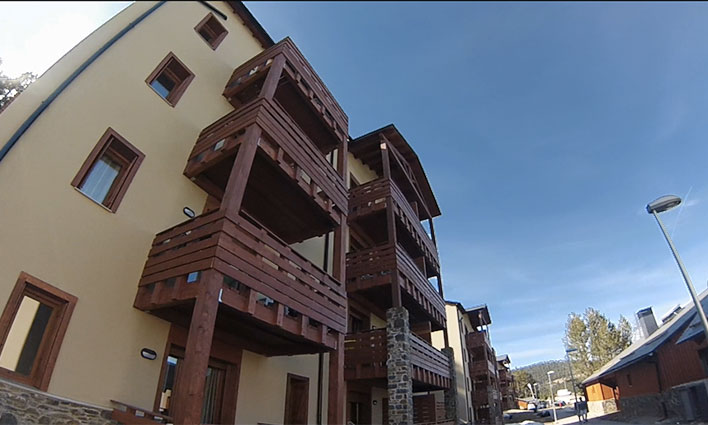 Résidence Vacancéole Les Chalets de l'Isard Midi-Pyrénées - Les Angles visuel 1/7